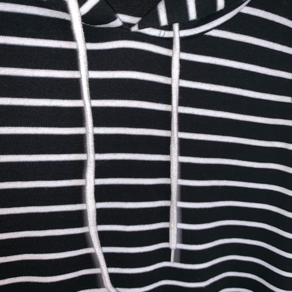 Stripped hoodie dress - Picture 3 of 5